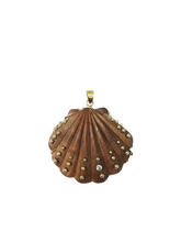 Load image into Gallery viewer, Diamond + Gold Ball Carved Walnut Shell