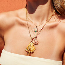 Load image into Gallery viewer, Three Stone Pink Lion's Paw