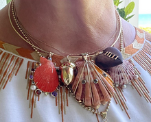 Load image into Gallery viewer, Diamond Walnut Cracked Heart Pendant