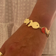 Load image into Gallery viewer, Large Gold Fish Bracelet