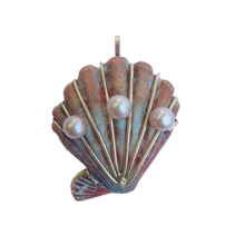 Load image into Gallery viewer, Lions Paw with Pearls