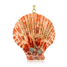 Load image into Gallery viewer, Palm Tree Scallop Shell