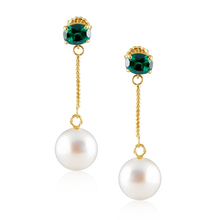 Load image into Gallery viewer, Green Oval Button Pearl Earrings