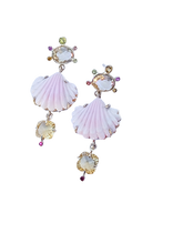 Load image into Gallery viewer, Carved Queen Conch Shell Earrings