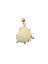 Load image into Gallery viewer, White Kitten’s Paw Halo