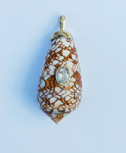 Load image into Gallery viewer, Textile Cone