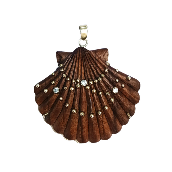 Day 08- Carved Walnut Scallop Shell