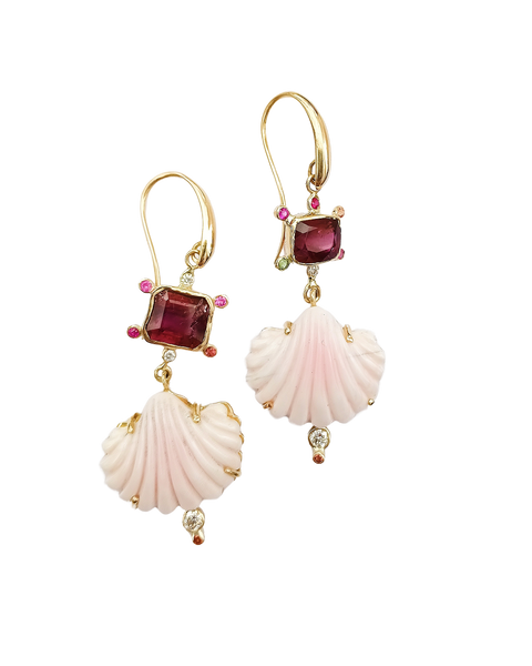 Queen Conch Shell Earrings