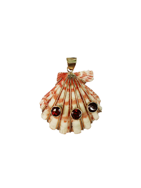 Pink Garnet Lions Paw