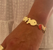 Load image into Gallery viewer, Large Gold Fish Bracelet
