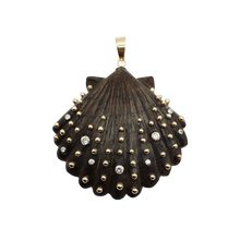Load image into Gallery viewer, Carved Chestnut Scallop Shell
