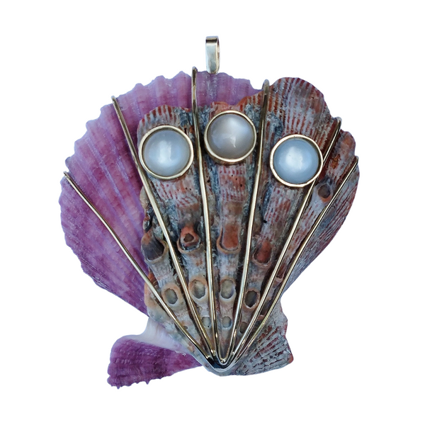 br158 - Scallop Layered Shell