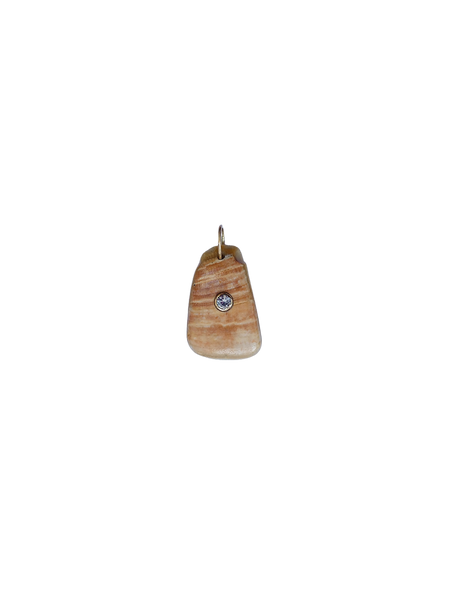 Br429- Shell Piece Pendant